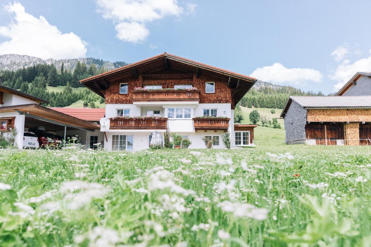 Sammer'S Rosenchalet Tannheim Buitenkant foto